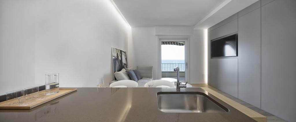 Luxury Suites Collection - Milano 33 Риччоне Екстер'єр фото